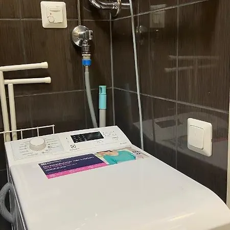 Absolute Center Compact Διαμέρισμα *