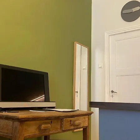 Absolute Center Compact Daire